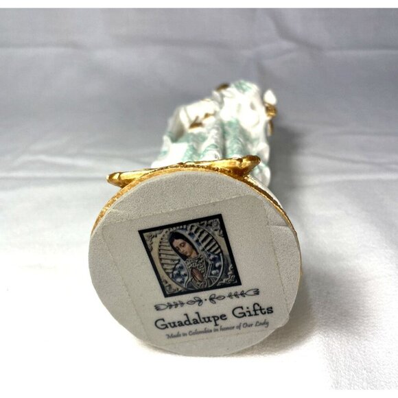 Our Lady of Mount Carmel Statue of Mary and Baby Jesus Made in Columbia 8.5" - Picture 3 of 7